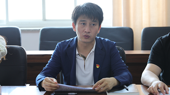 李老师.png